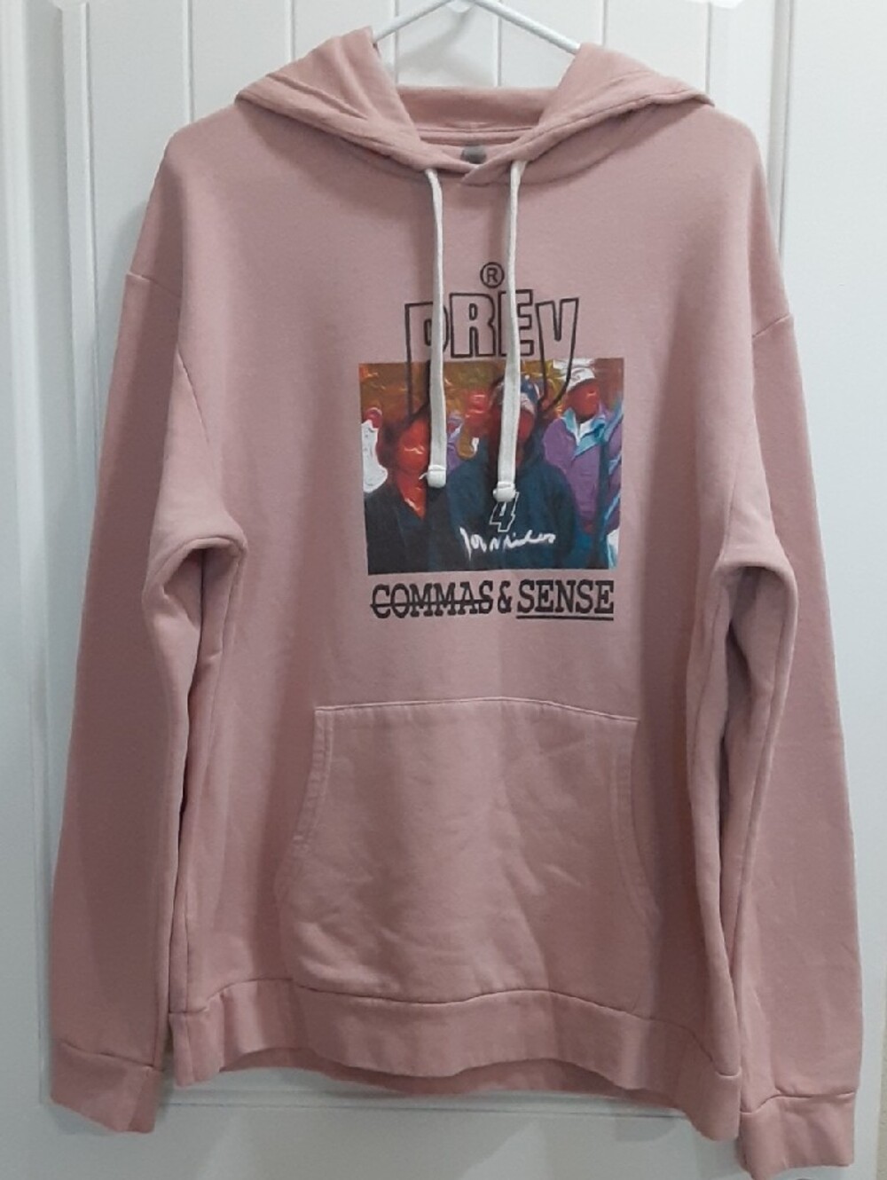 Commas & Sense Dusty Pink 90s Hip Hop Graphic Hoodie Tupac Size XL Next Level